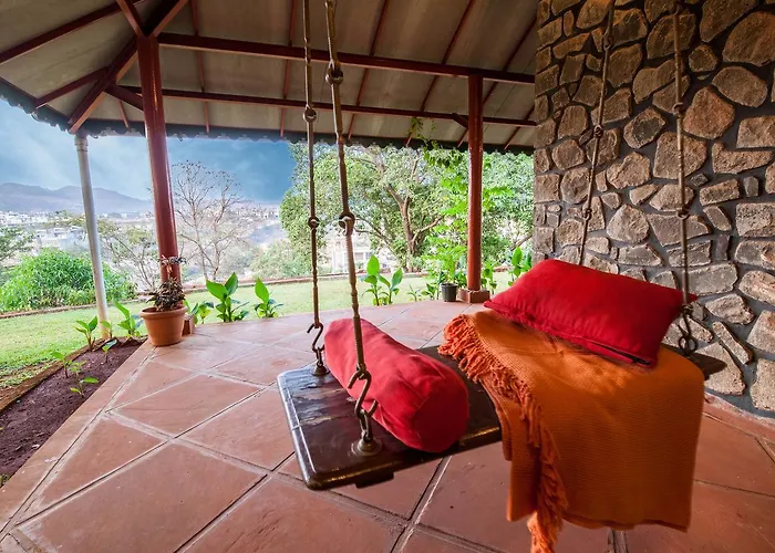 Cosy Homestay By Stayvista - A Tranquil Retreat On Cloud 9 Lonavala